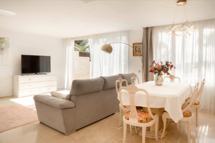 835139e9db9aeb8d4050bcea23e5b909 - 16