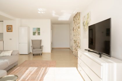 835139e9db9aeb8d4050bcea23e5b909 - 20