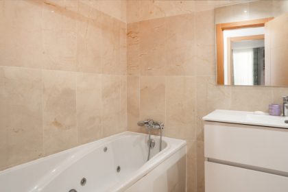 835139e9db9aeb8d4050bcea23e5b909 - 27