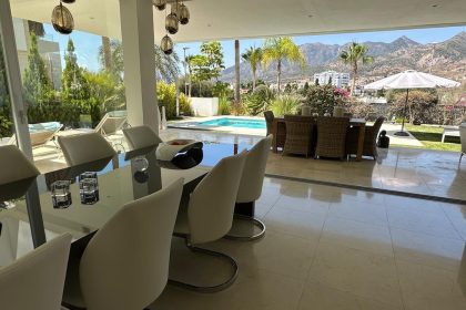 83599c752b463baf8cf04e2dac7145ae - 15