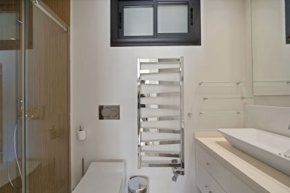 836e3d8e94fee075acb5b45a03ba4bcd - 19