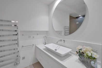 836e3d8e94fee075acb5b45a03ba4bcd - 24