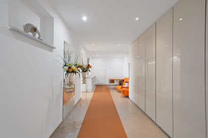 836e3d8e94fee075acb5b45a03ba4bcd - 26