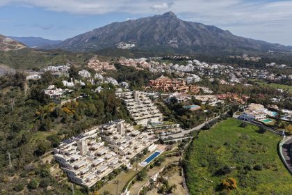 836e3d8e94fee075acb5b45a03ba4bcd - 38