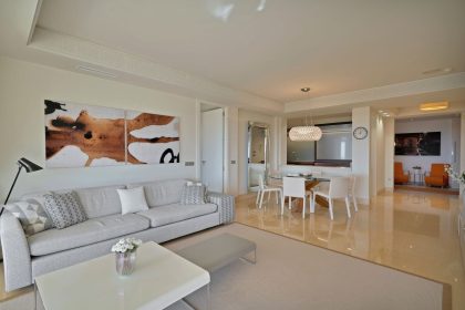 836e3d8e94fee075acb5b45a03ba4bcd - 5