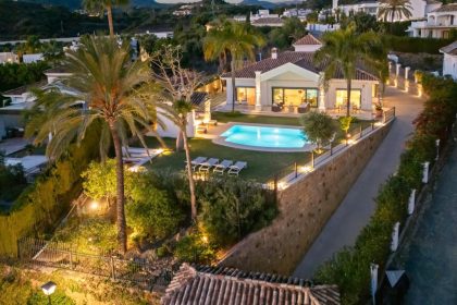 83bb562d2ec2caaecdae8a26c1b03977 - 2