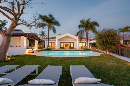 83bb562d2ec2caaecdae8a26c1b03977 - 24