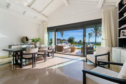 83bb562d2ec2caaecdae8a26c1b03977 - 35