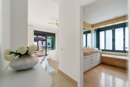 83bb562d2ec2caaecdae8a26c1b03977 - 42