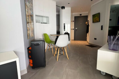 8408186e87091a2f77319c9d9ef2fd70 - 9