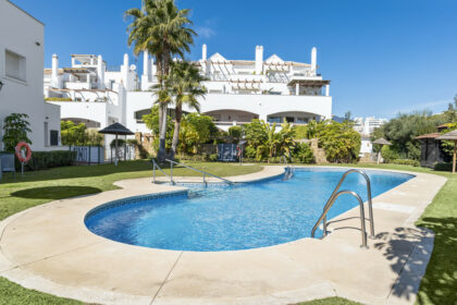 8430b51163eeb8e3119ee48c40da88d0 - 23