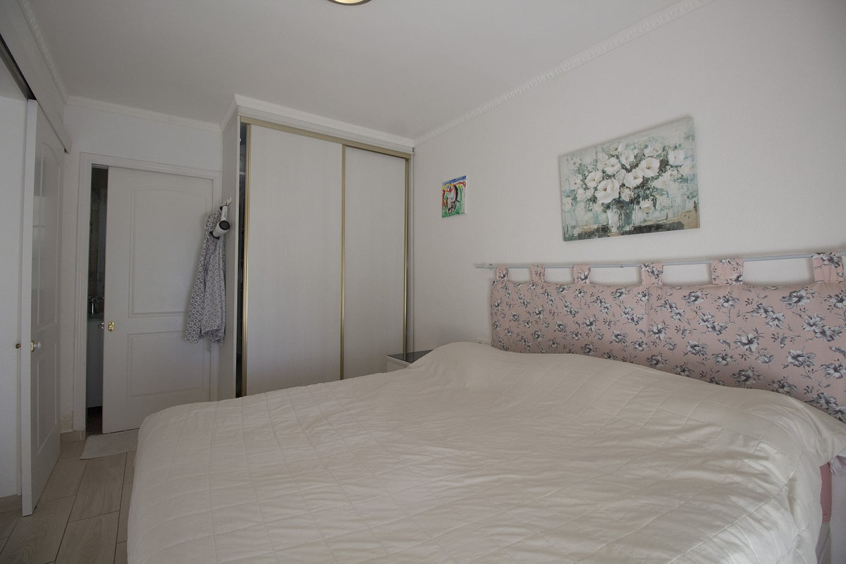 8471078e3c3383a759417c4362c88b36 - 16