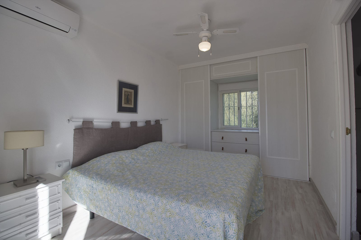 8471078e3c3383a759417c4362c88b36 - 22