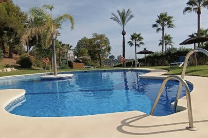 84afbe25de7d9887a4ffc28fac6d7199 - 1