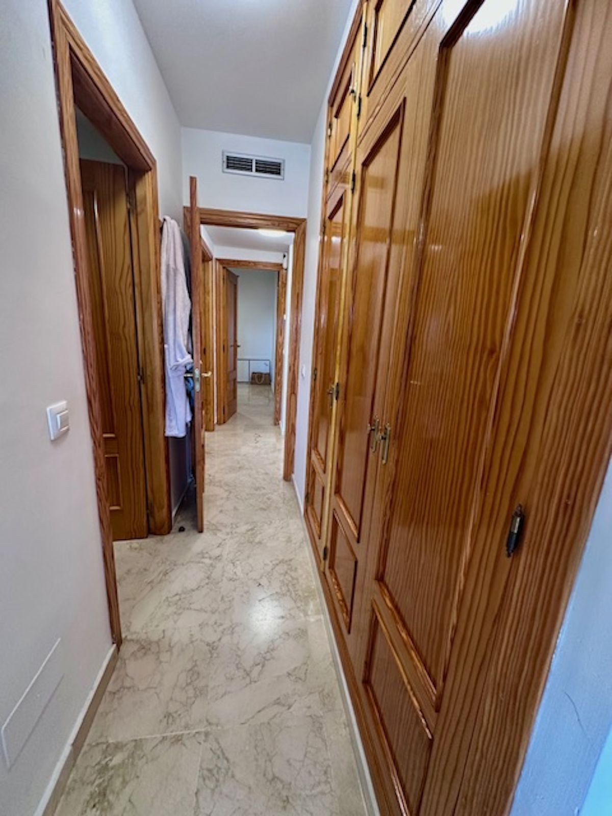 84afbe25de7d9887a4ffc28fac6d7199 - 22