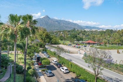 84b578977c86e0bdf949d053da09b390 - 28