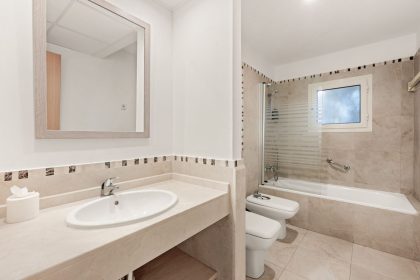 8515cdb35cf1ef39ec35121e00c91d29 - 10