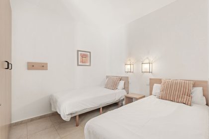 8515cdb35cf1ef39ec35121e00c91d29 - 11