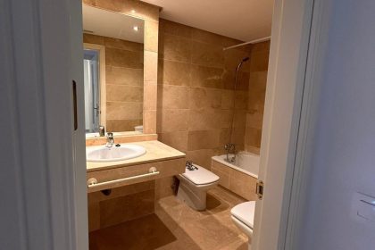 8569149e03ae6e53147442d36c169bc9 - 13