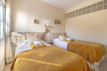 85ab2f237115f4b9ad7ed847ed58de9a - 17