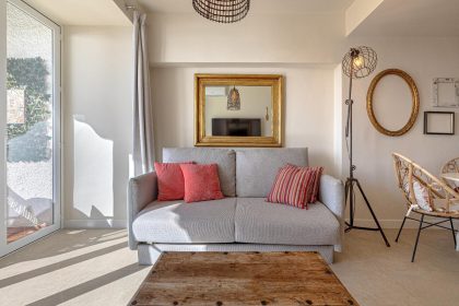 85ab2f237115f4b9ad7ed847ed58de9a - 5