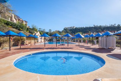 85ea45eb44d1f8f8bc15212773cd19ec - 21