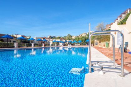 85ea45eb44d1f8f8bc15212773cd19ec - 23