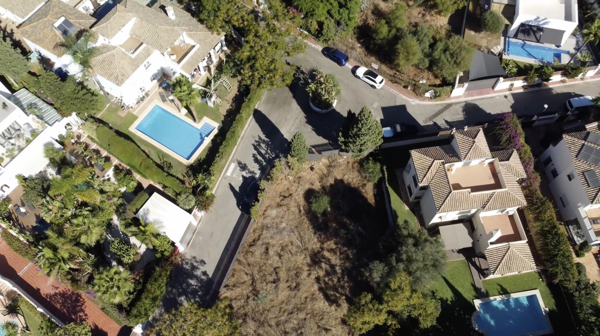 8661a6f25bf6b1b53517a3a6ea83e3a8 - 22