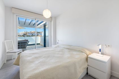 867dbe6f6d3d7e5c0a733370835d5ca6 - 13