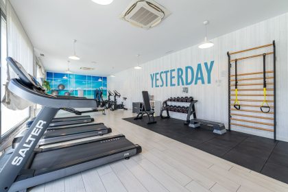 867dbe6f6d3d7e5c0a733370835d5ca6 - 25