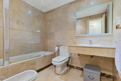 86b2250f3753a673e55a8f603b91afcf - 16