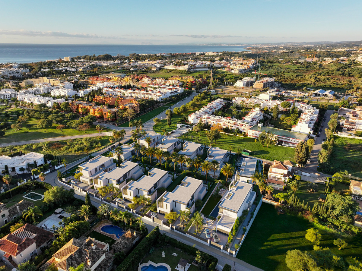 86c36e26d7dda3f356cc27c65622128c - 3