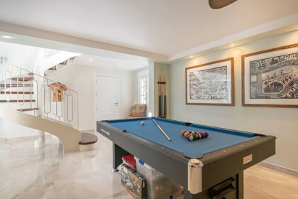 86e2af78ce86d64639fa841f8de02dd9 - 12