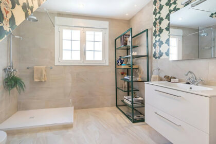 86e2af78ce86d64639fa841f8de02dd9 - 18