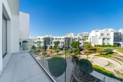 87441ec5b52e67afc69fb3bdfe6dd53c - 11