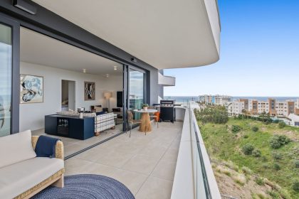 875c3b9ab1e0541da1fcbb3cbc07e696 - 11