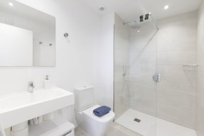 875c3b9ab1e0541da1fcbb3cbc07e696 - 25