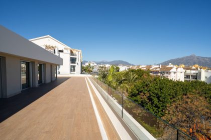 879fc5060757f421e68ddf51eb651f67 - 5