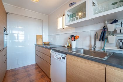 87eb3fb9d0dc0bfcbc6f784b3c2030a6 - 9