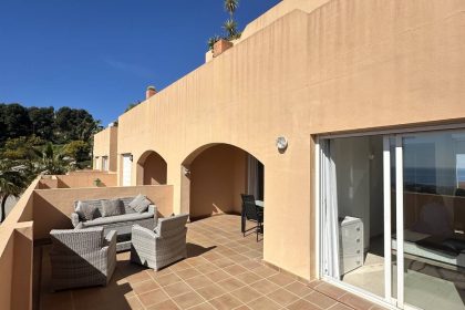 882057c0b2c5a9746d1dfd821630de19 - 3