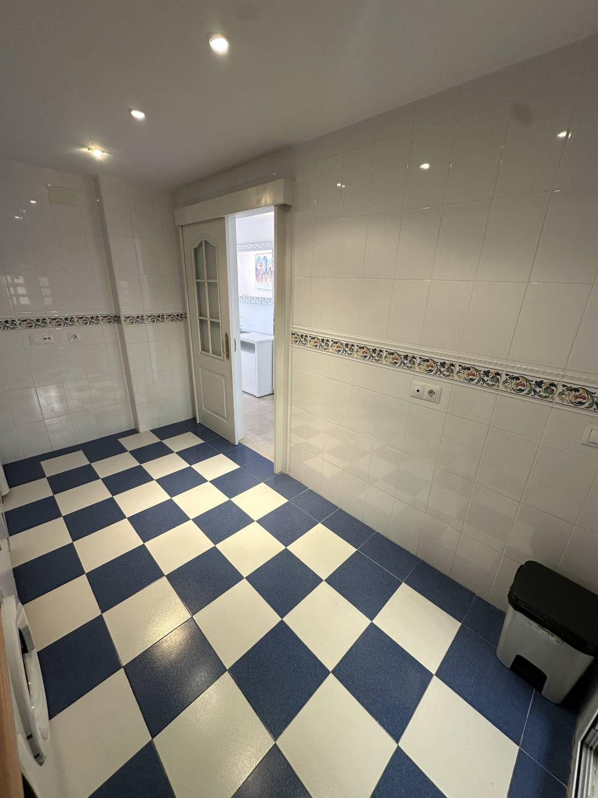 882057c0b2c5a9746d1dfd821630de19 - 31