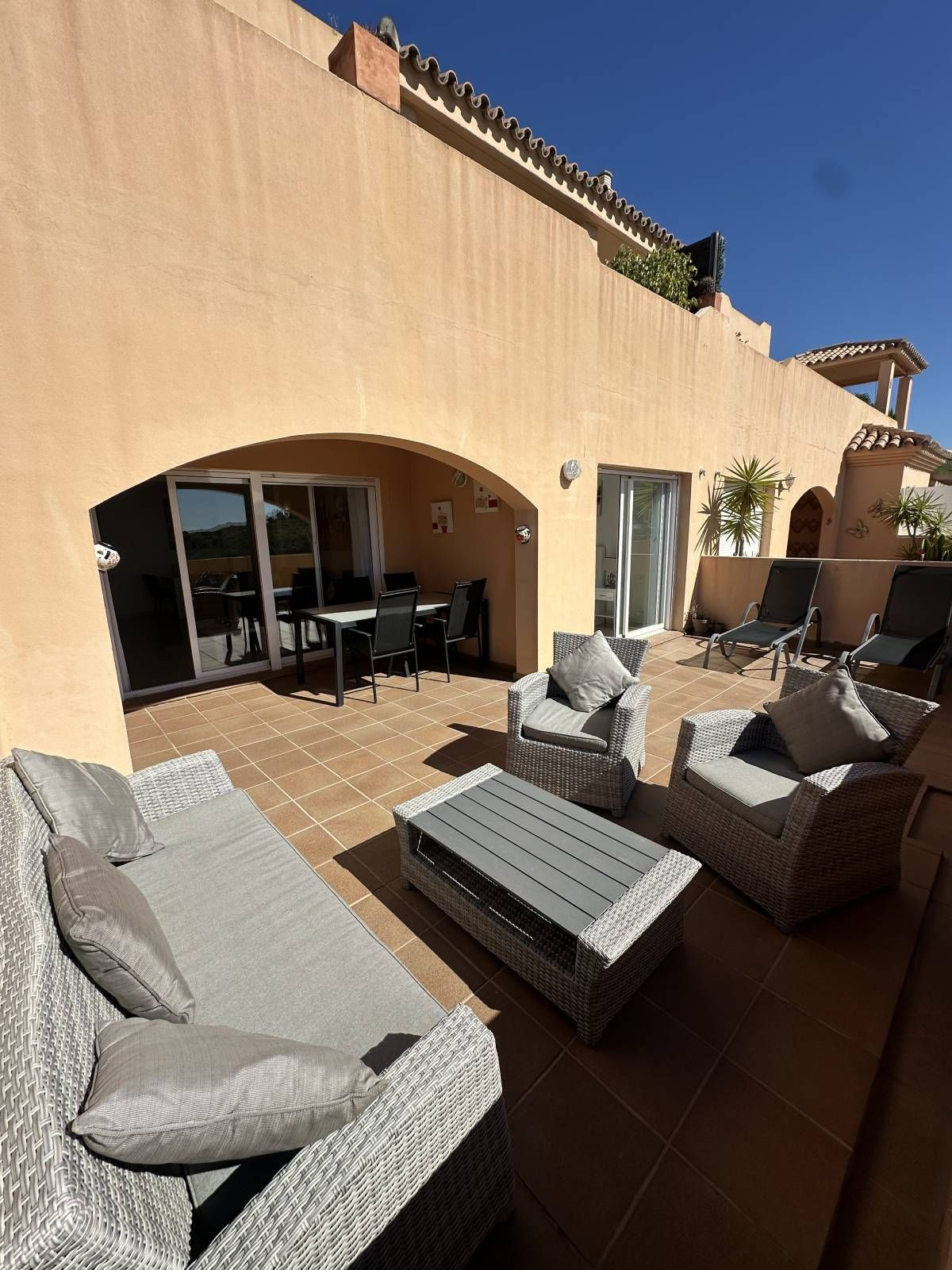 882057c0b2c5a9746d1dfd821630de19 - 4