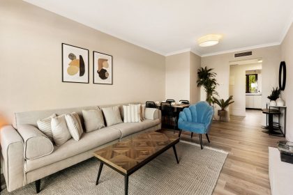 884abcaf72781c6268a60e769a21cc0e - 6