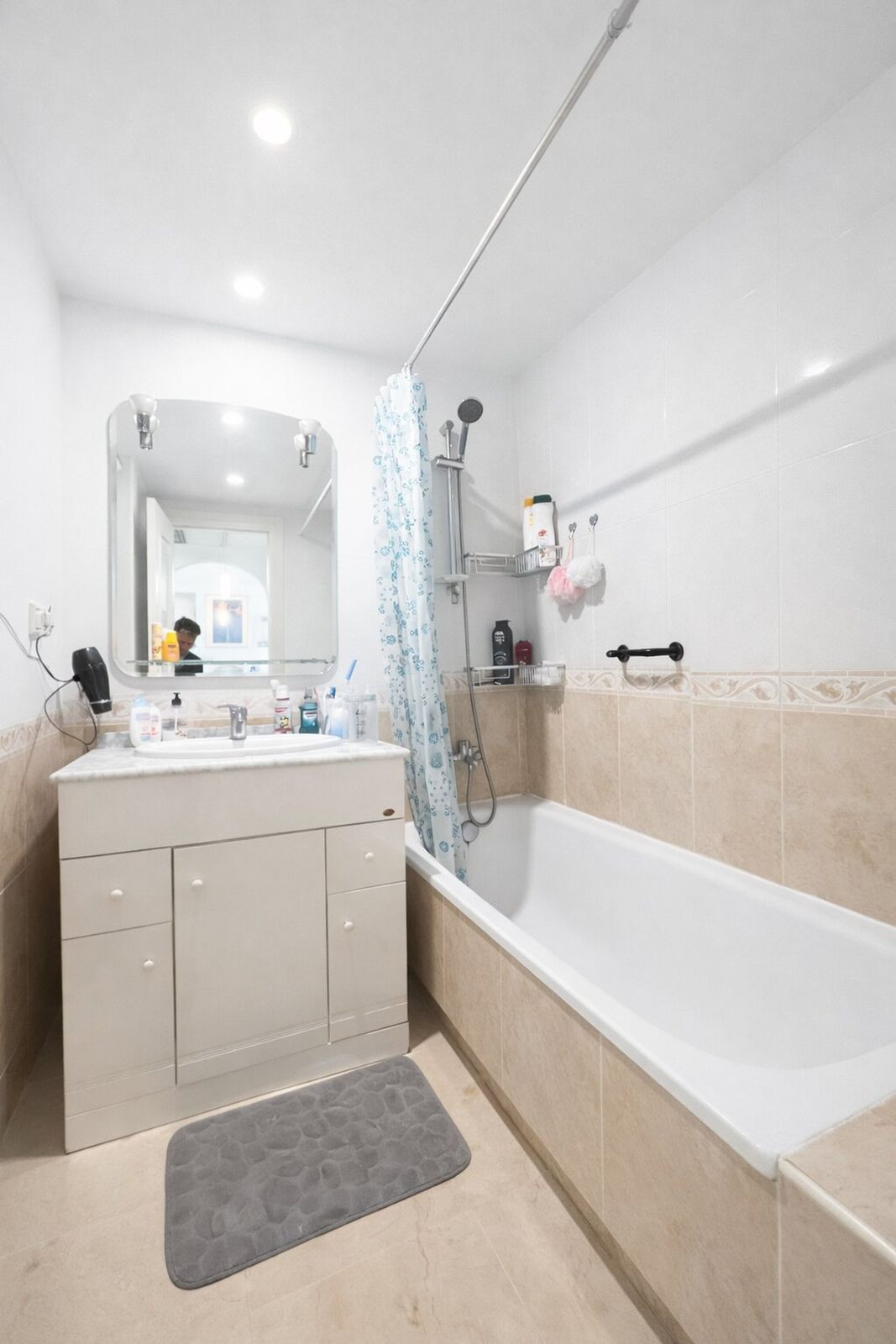 8868ea9078f2f9079e63bf7eb8375a93 - 10