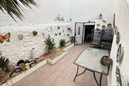 8875f6fb064b2bc3119dc769993a4eea - 14