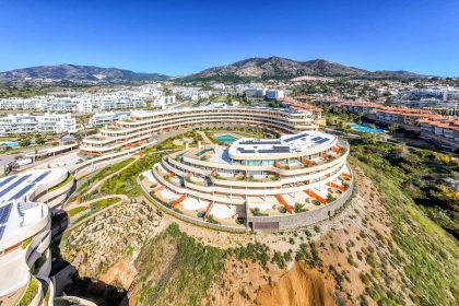 88948f53e9e30532cdf58b817cc53ae4 - 1