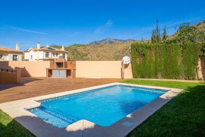 88a274d9efb4bc66d4b957dcfda9f60e - 3