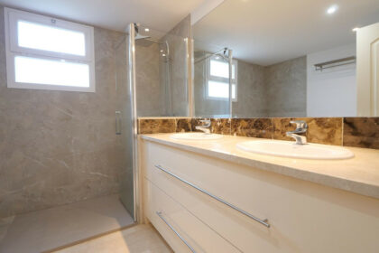 88aeb7093fc725acc06c999b3313c76f - 10