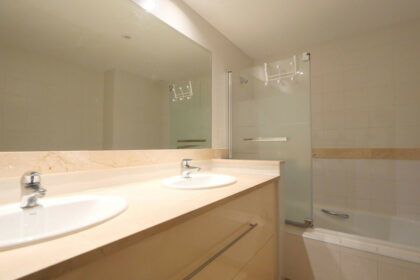 88aeb7093fc725acc06c999b3313c76f - 15