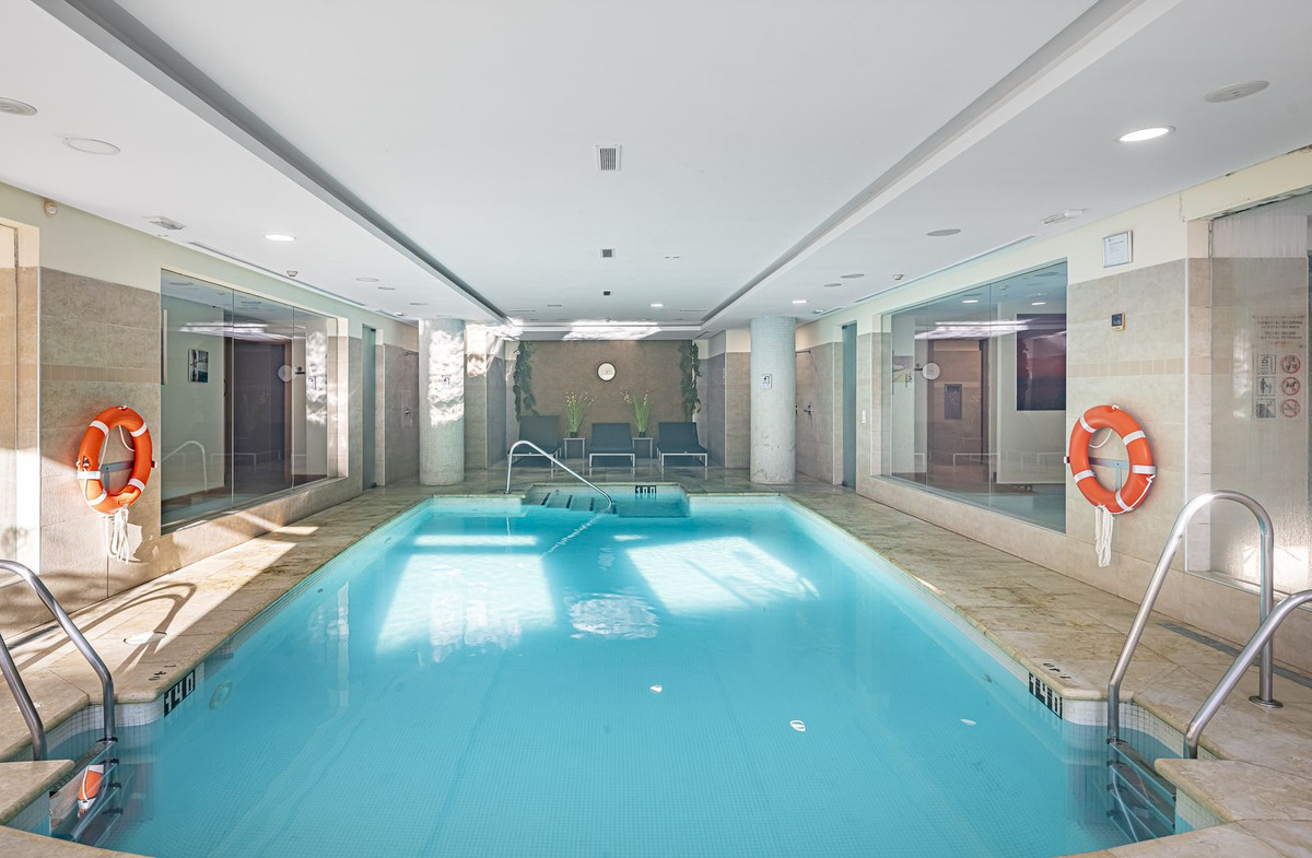 88caa3a7a2a2a3c97d02599f4ae031bb - 33